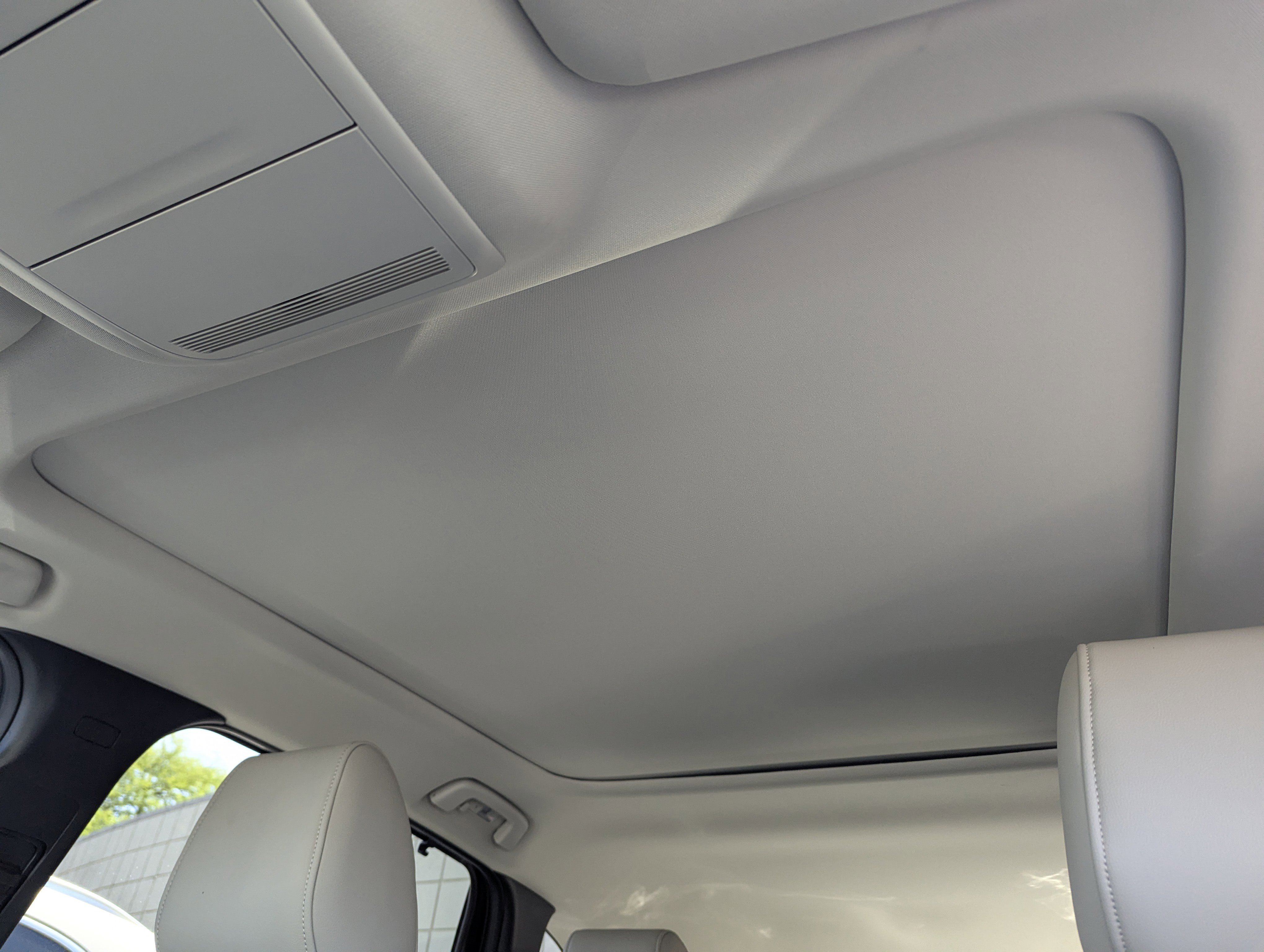 Certified 2025 MAZDA CX-70 Plug-In Hybrid w/ Premium Pkg image 13