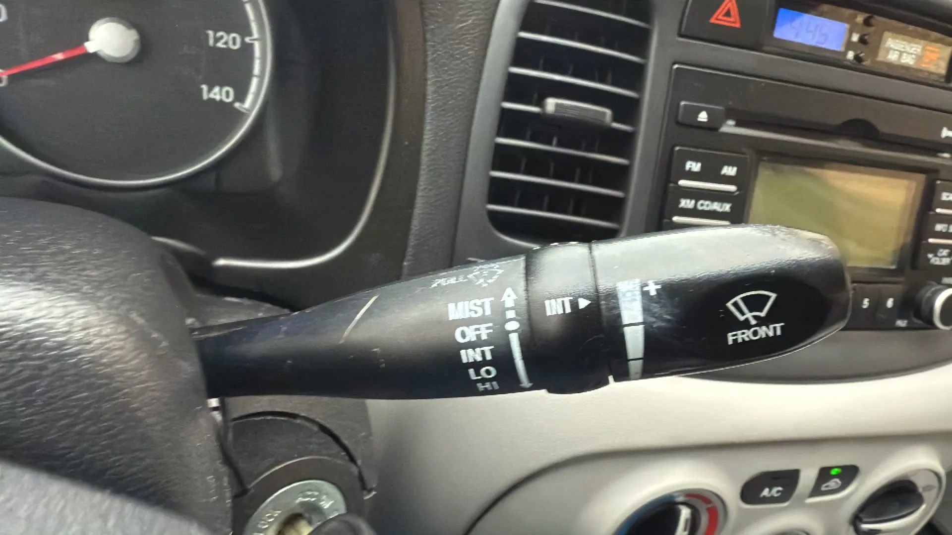 Used 2010 Hyundai Accent GLS w/ Premium Pkg 4 image 13