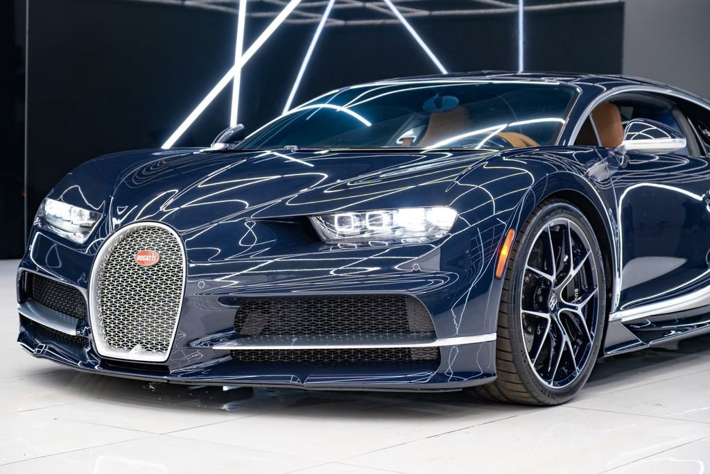 Used 2020 Bugatti Chiron AWD/4WD image 4