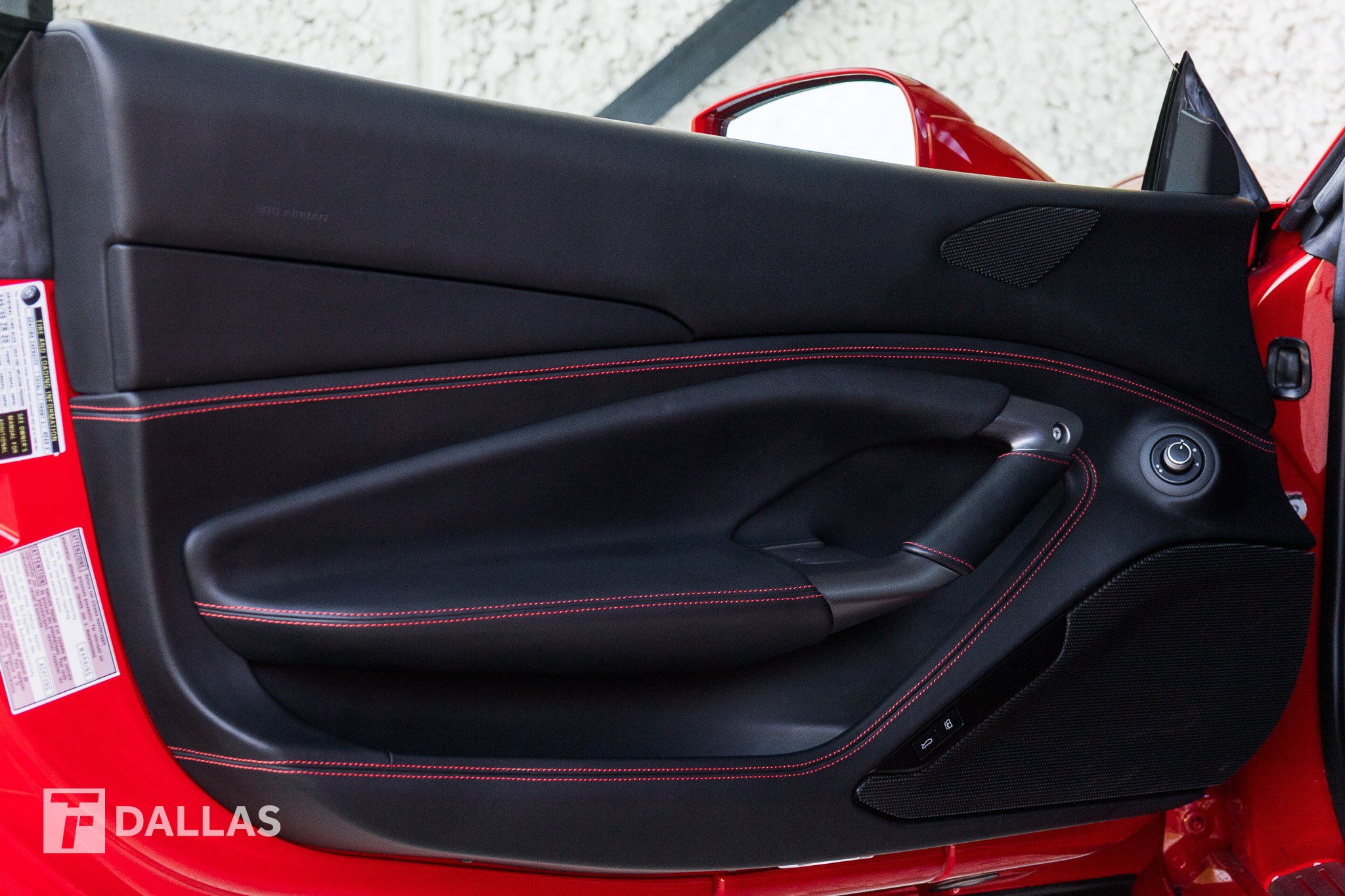 Used 2020 Ferrari F8 Tributo RWD image 21