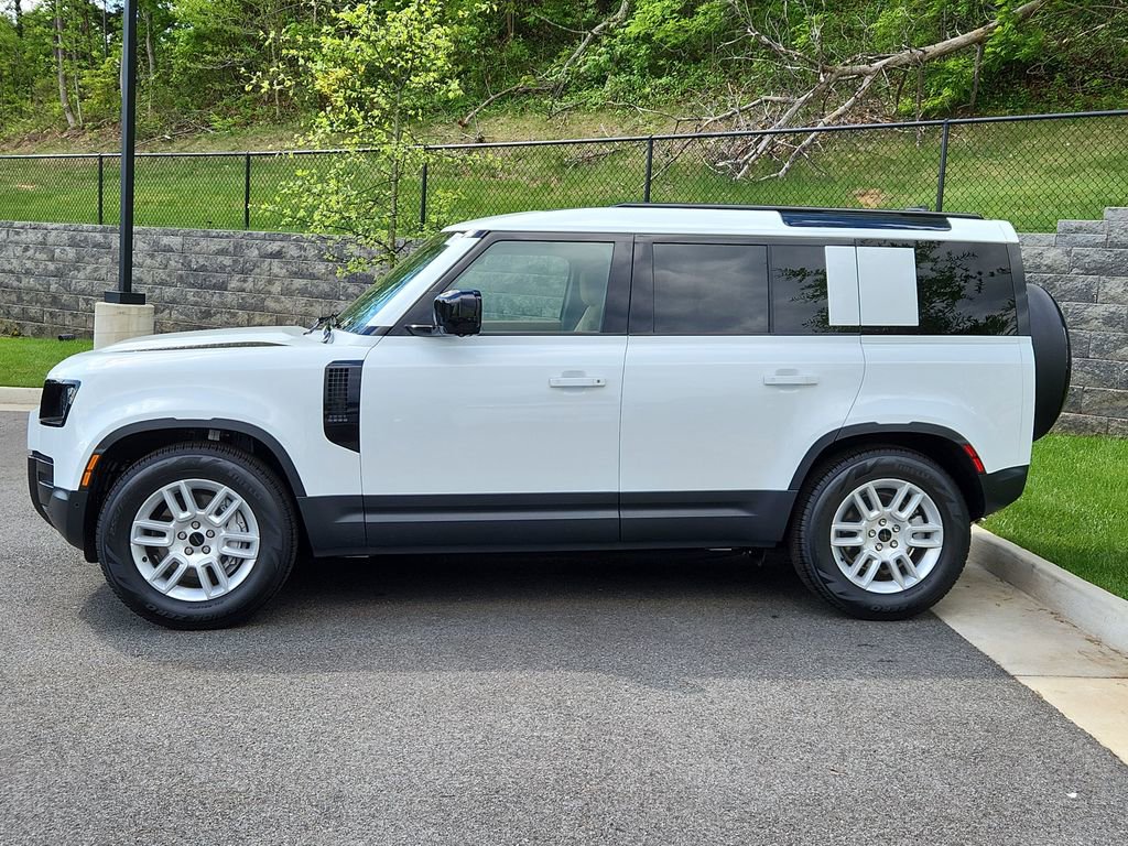New 2026 Land Rover Defender 110 S AWD/4WD image 6
