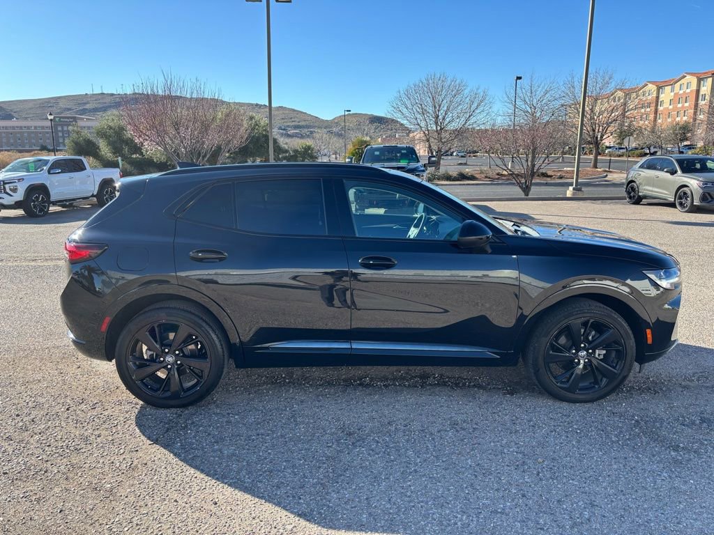 Used 2023 Buick Envision Essence w/ Sport Touring Package image 5