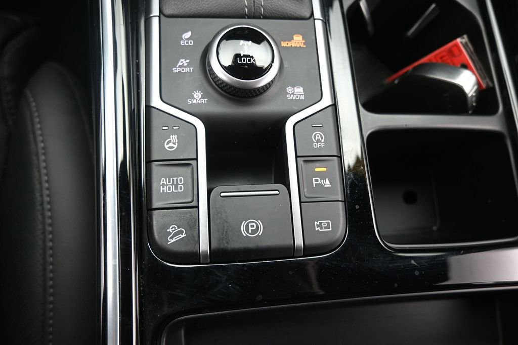 Certified 2025 Kia Sorento SX Prestige AWD/4WD image 39