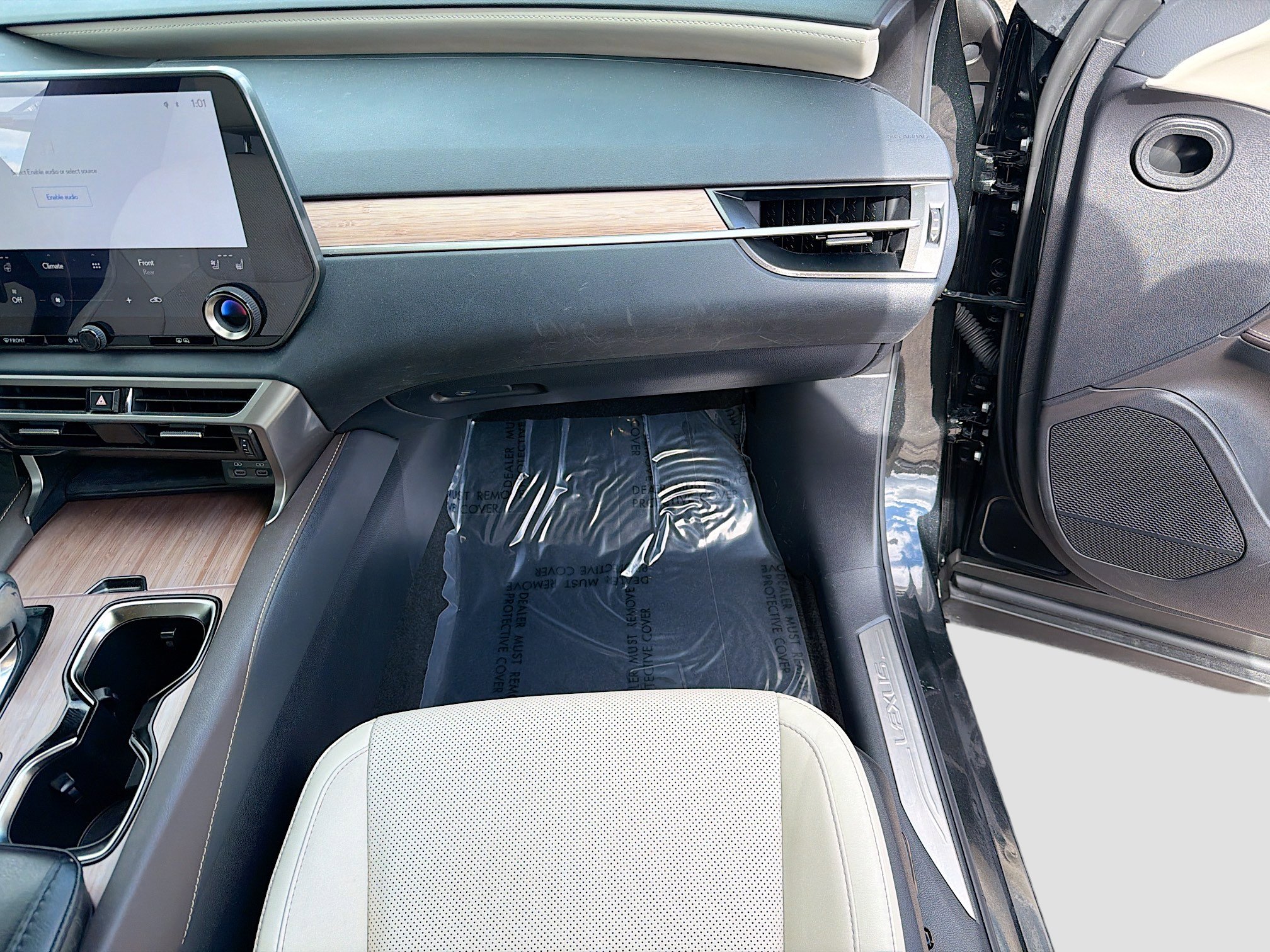 Used 2023 Lexus RX 350 FWD image 18