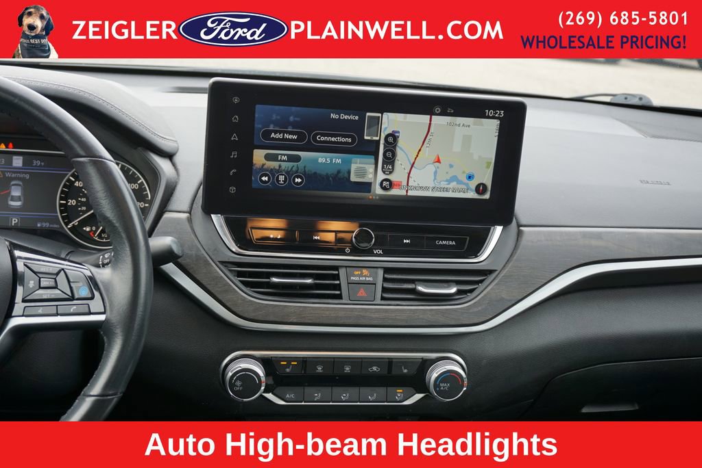 Used 2023 Nissan Altima 2.5 SV w/ SV Premium Package image 14