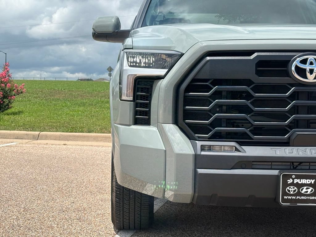 New 2023 Toyota Tundra SR5 RWD image 4