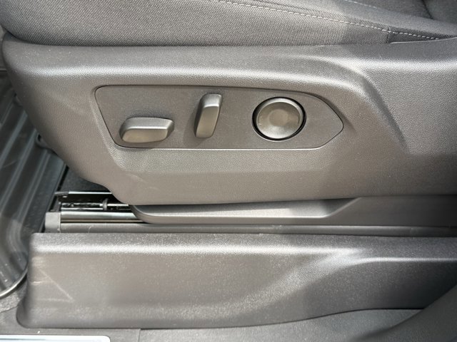 New 2026 GMC Sierra 1500 Elevation image 16