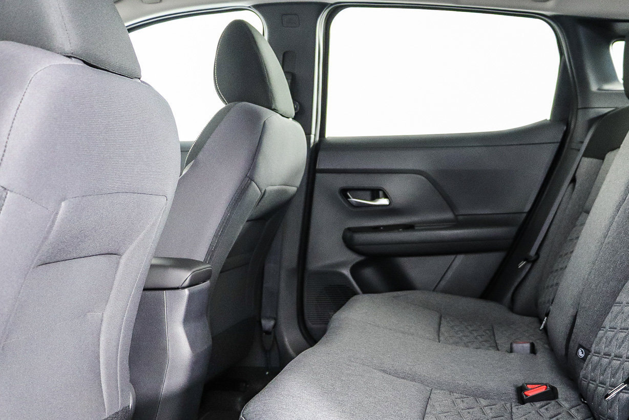 New 2027 Nissan Kicks SV FWD image 20