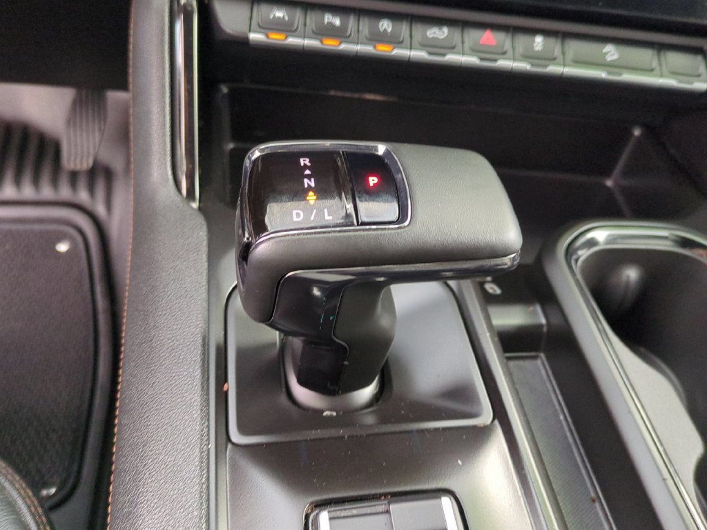 Used 2025 GMC Sierra 1500 AT4 AWD/4WD image 20