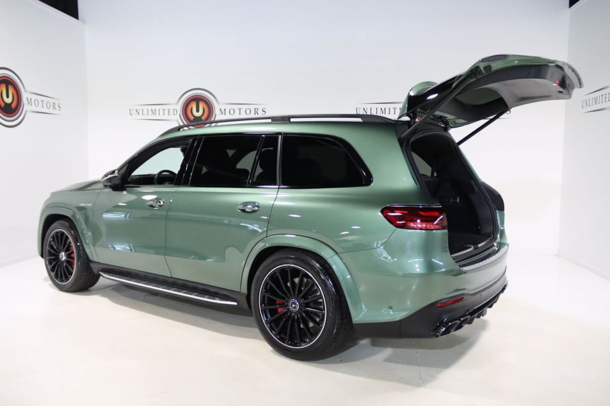 Used 2026 Mercedes-Benz GLS 63 AMG 4MATIC image 35