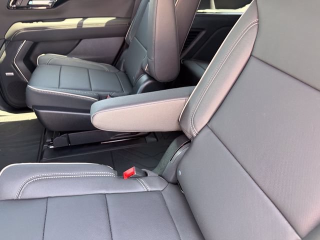 New 2026 Chevrolet Tahoe Premier w/ Sun And Tow Package AWD/4WD image 33