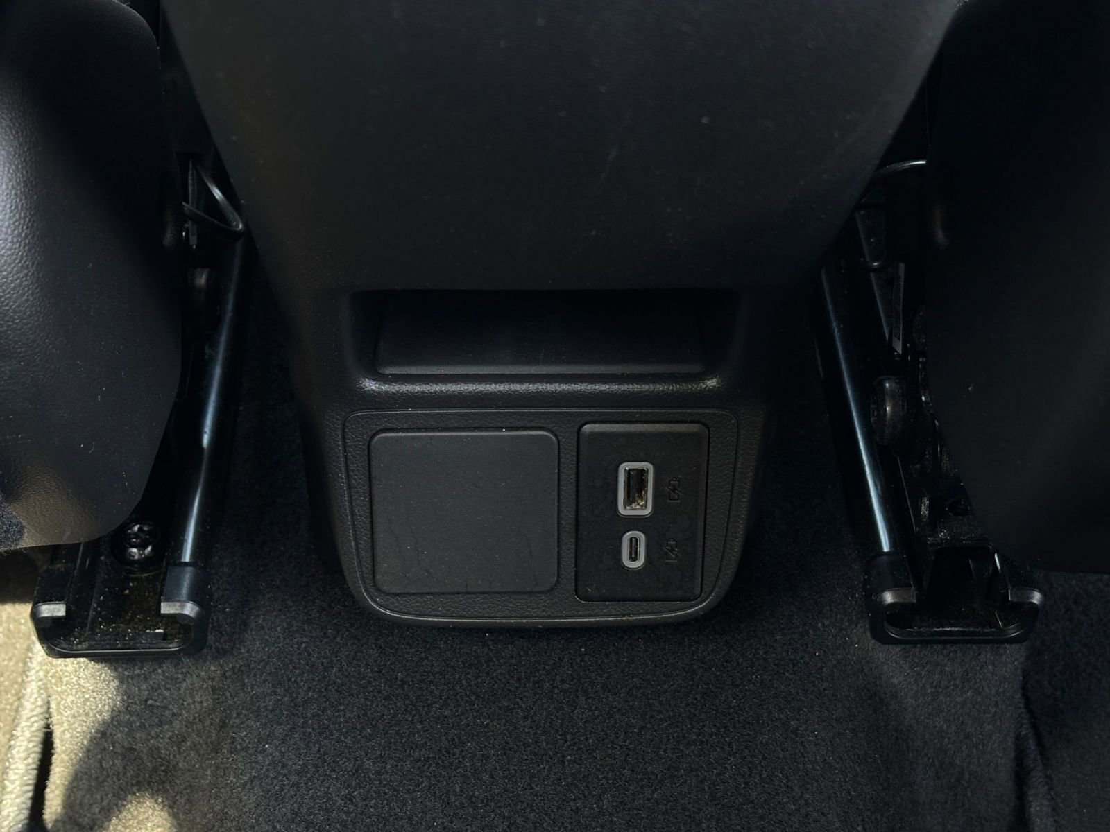 Used 2025 Buick Encore GX Preferred AWD/4WD image 28