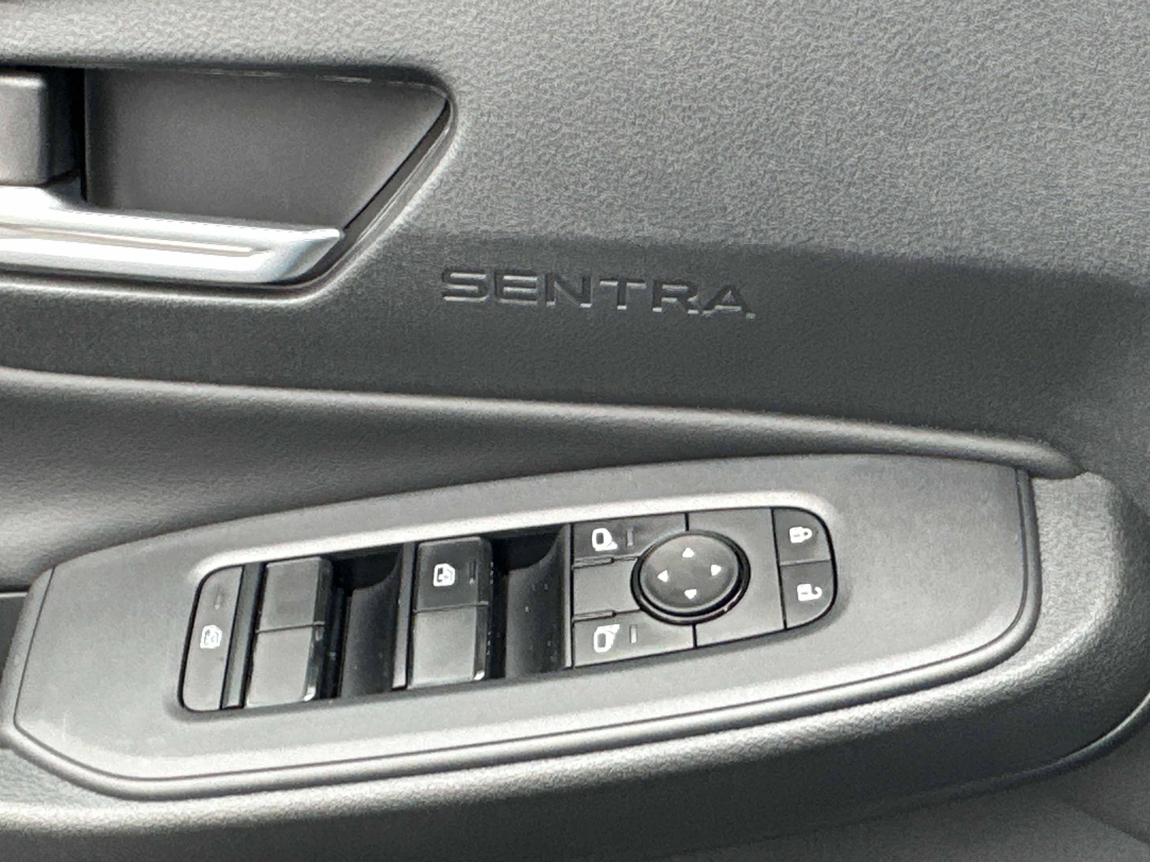 New 2026 Nissan Sentra SV w/ SV Convenience Package FWD image 17