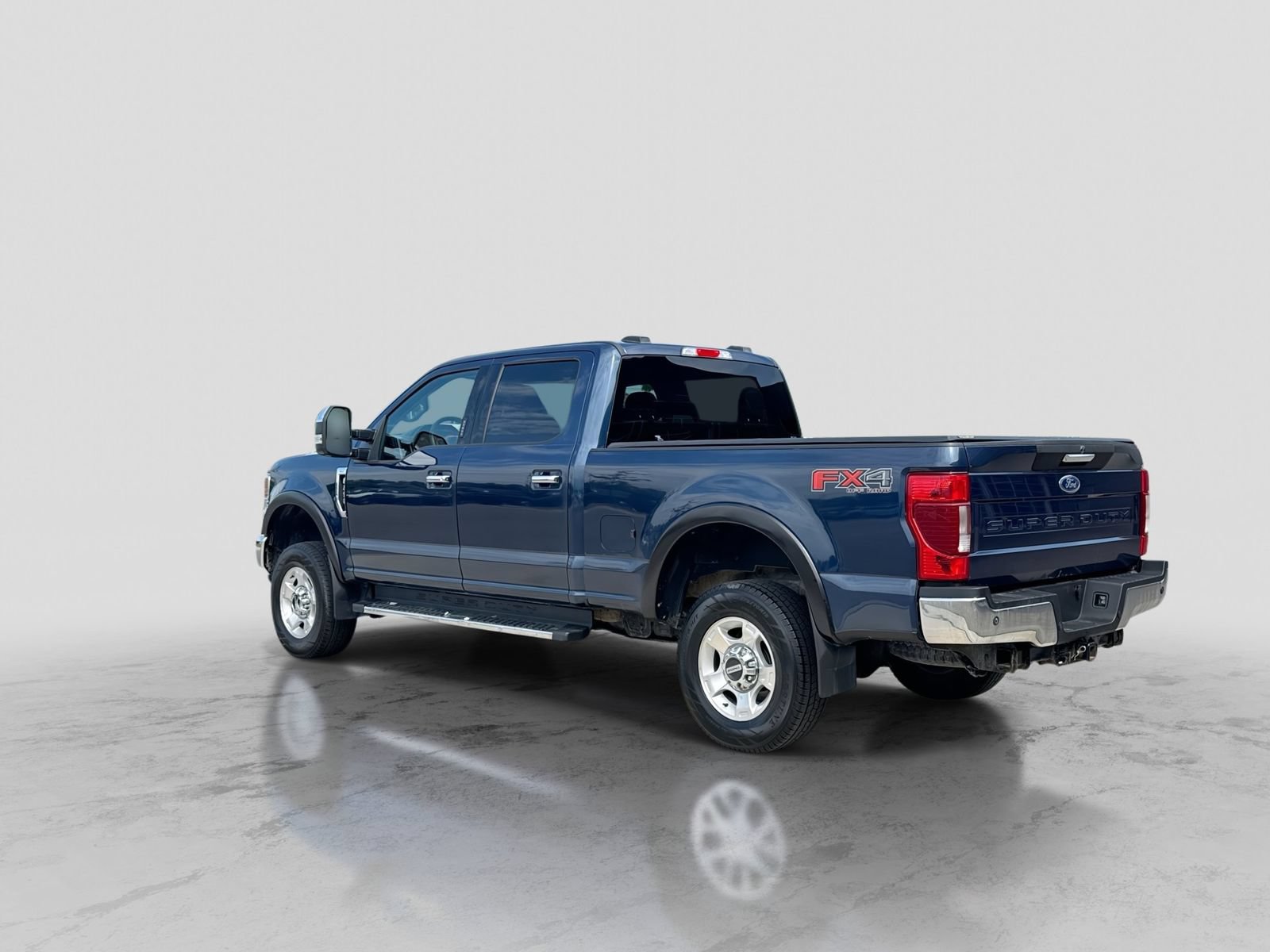 Used 2020 Ford F250 XLT w/ XLT Premium Package AWD/4WD image 5