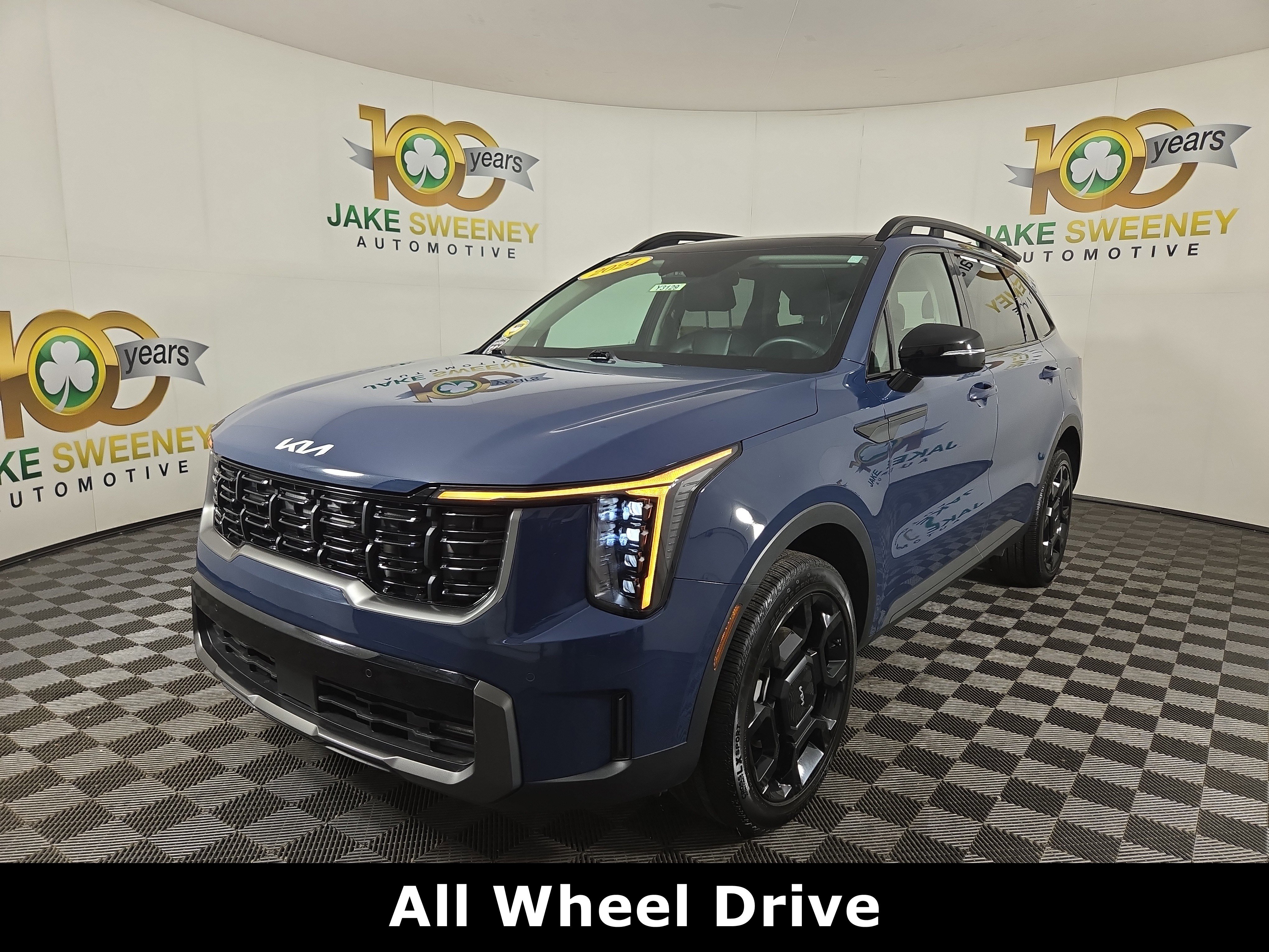 Used 2024 Kia Sorento X-Line EX image 3