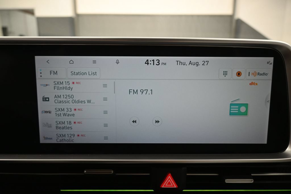 Used 2023 Hyundai Ioniq 6 SEL AWD/4WD image 18