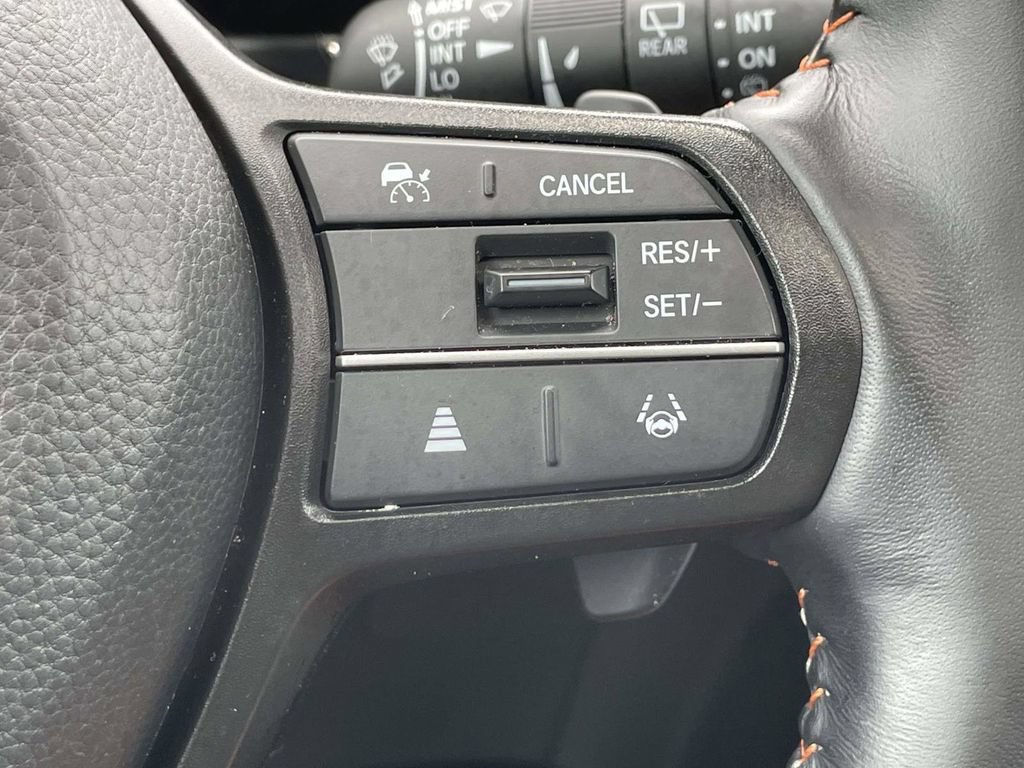Used 2025 Honda CR-V Sport-L image 31