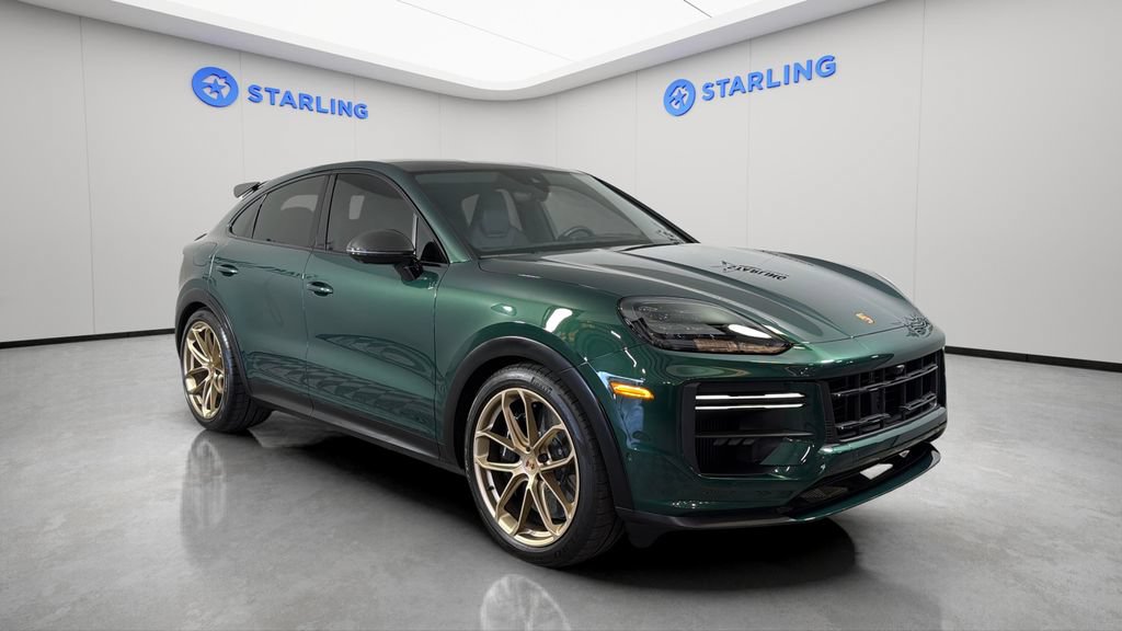 Used 2025 Porsche Cayenne Turbo GT AWD/4WD image 14