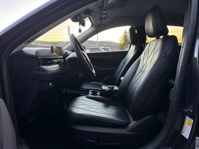 Used 2021 Ford Mustang Mach-E Select image 16