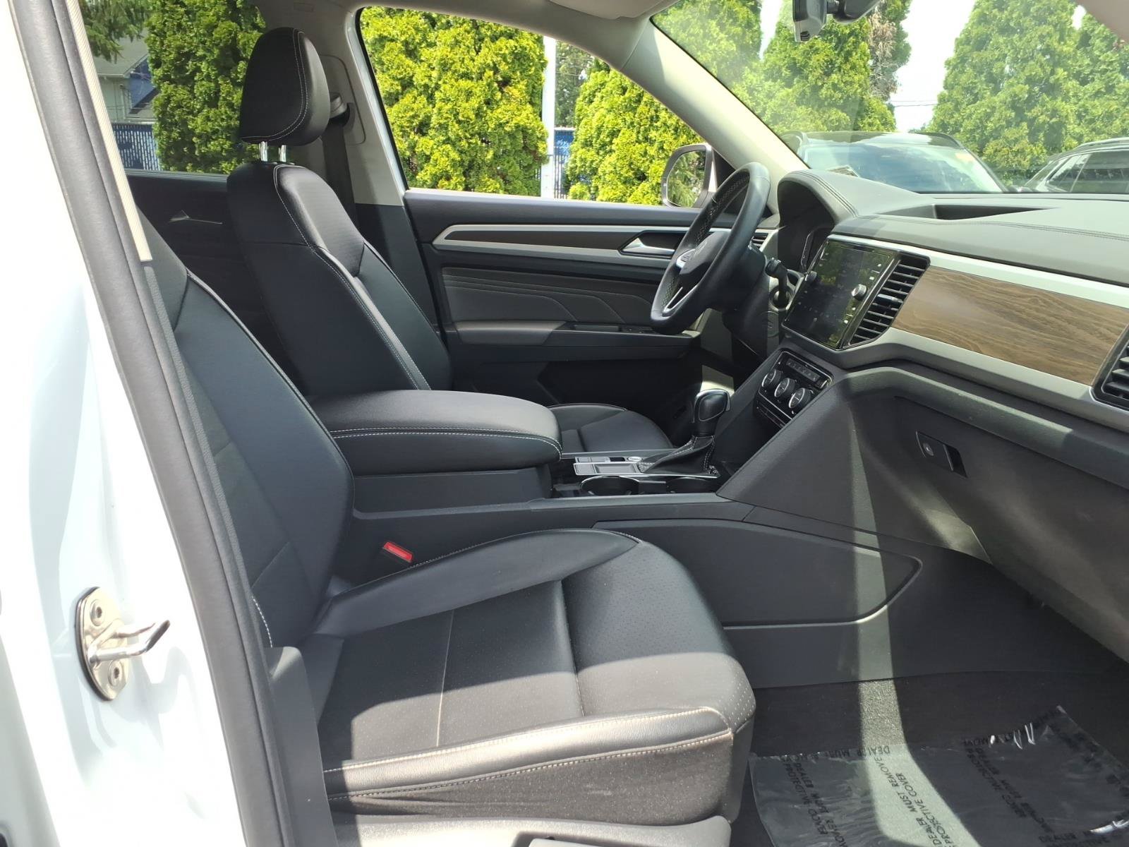 Certified 2022 Volkswagen Atlas SE FWD image 10