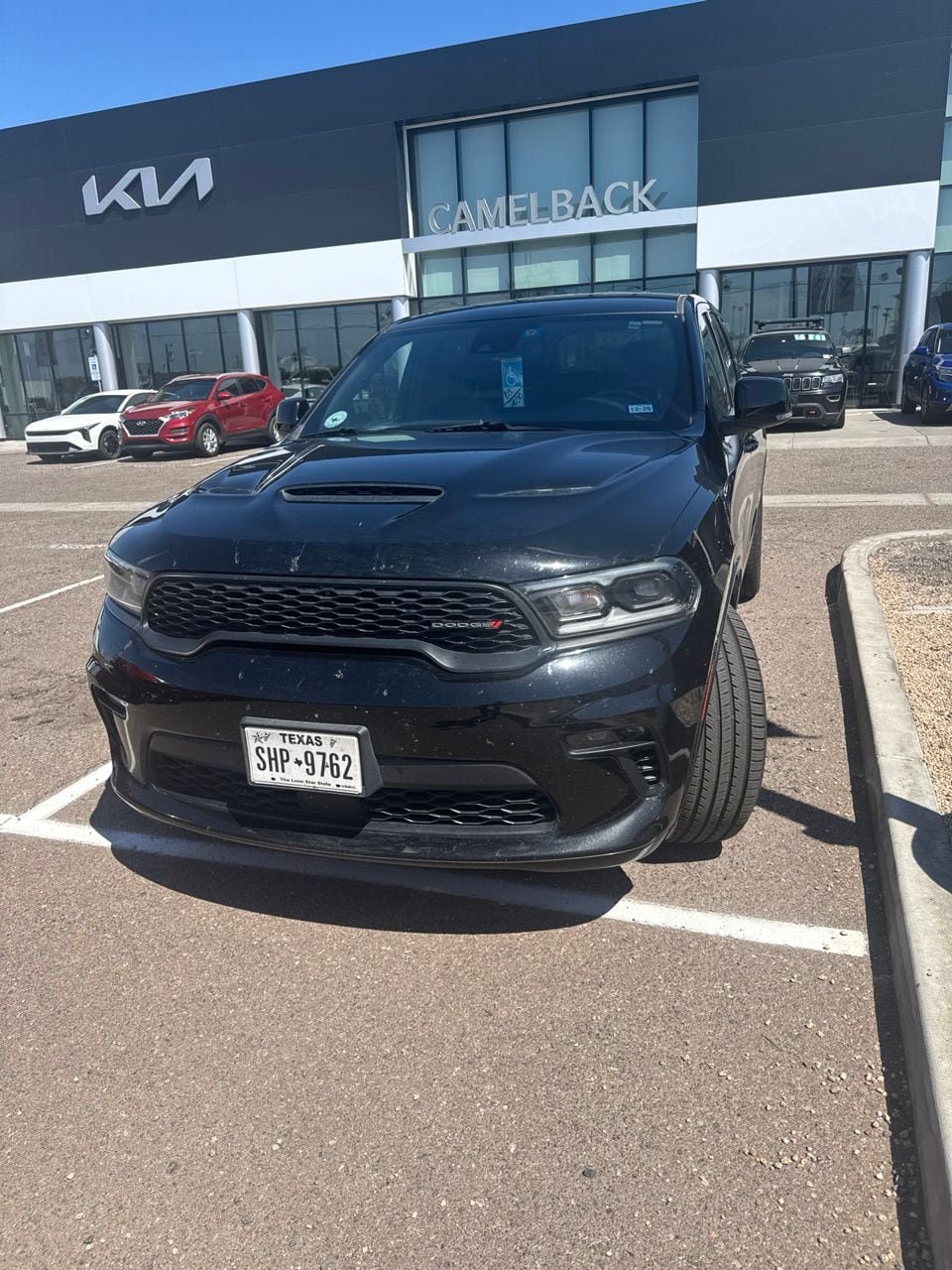Used 2022 Dodge Durango GT RWD image 2