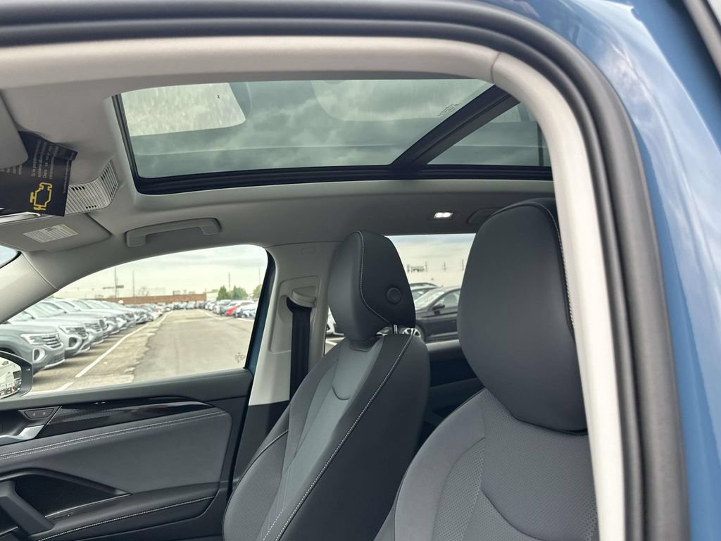 New 2026 Volkswagen Tiguan SE AWD/4WD image 15