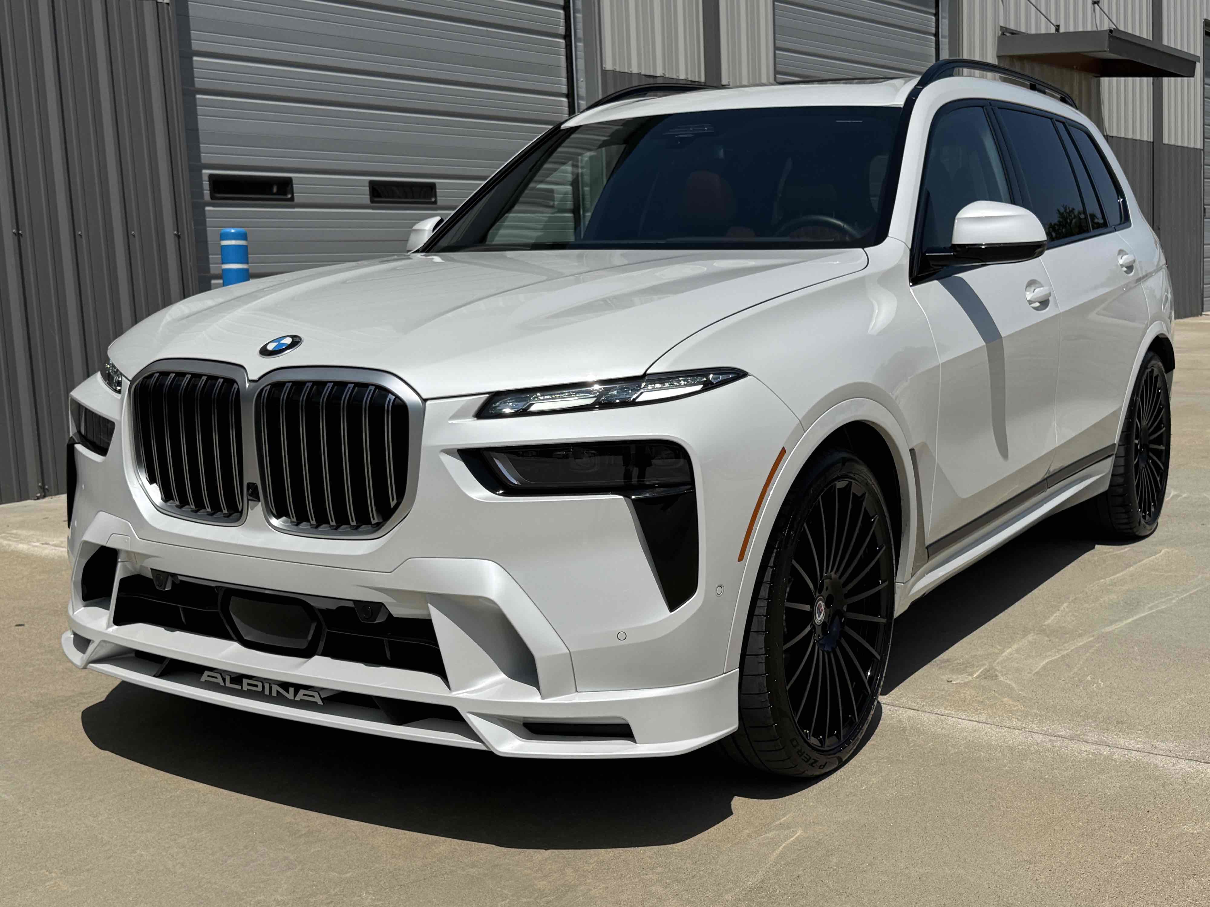 Used 2025 BMW ALPINA XB7 AWD/4WD image 77