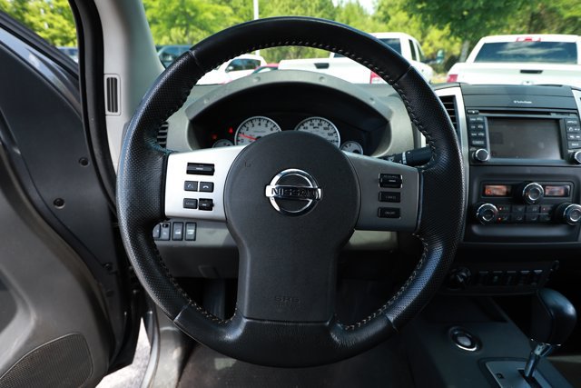 Used 2021 Nissan Frontier PRO-4X w/ Pro-4x Utility Package AWD/4WD image 11