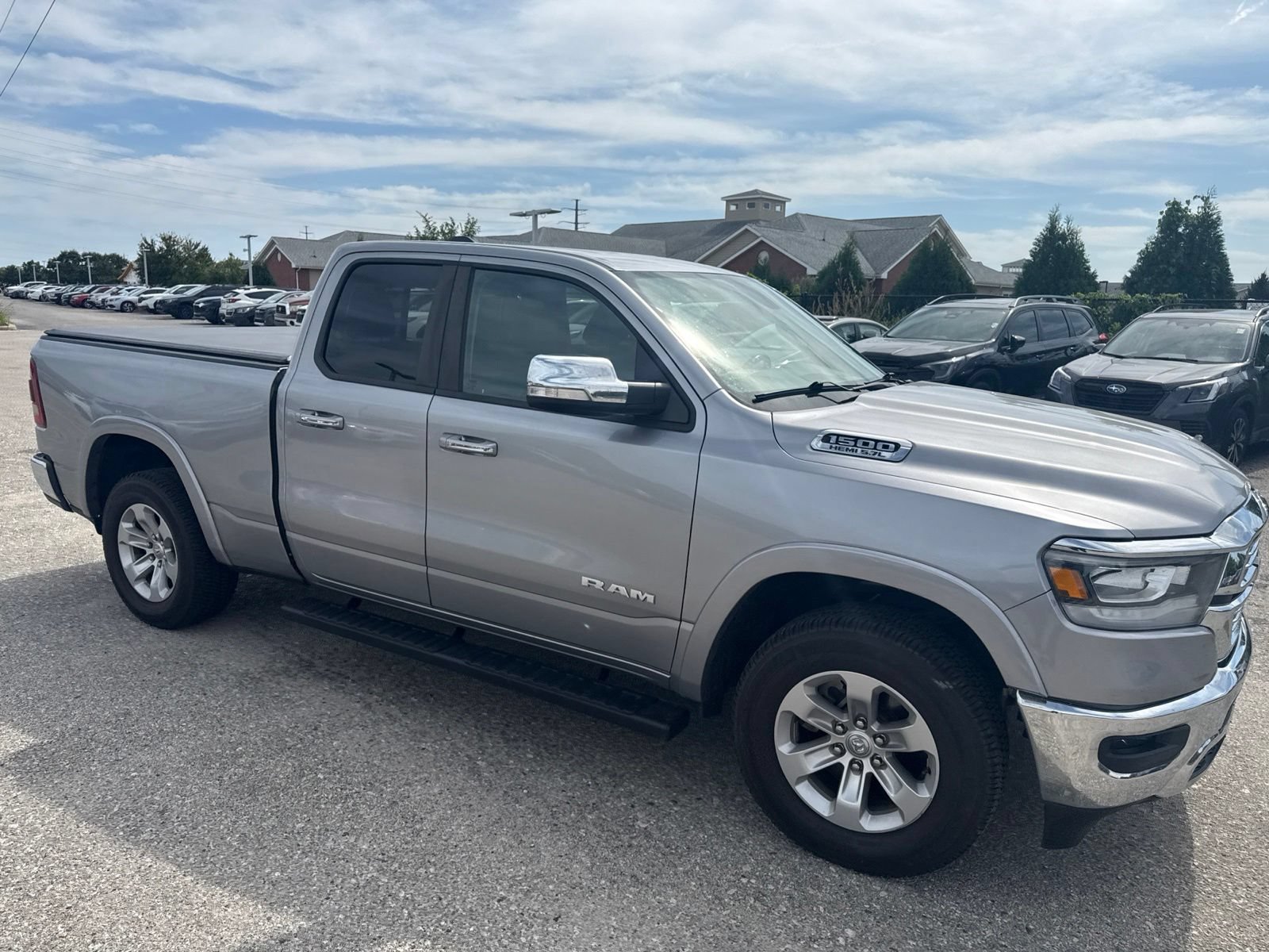Used 2020 RAM 1500 Laramie AWD/4WD image 10
