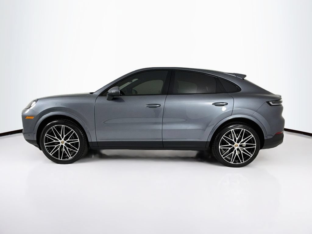 New 2026 Porsche Cayenne Coupe AWD/4WD image 2
