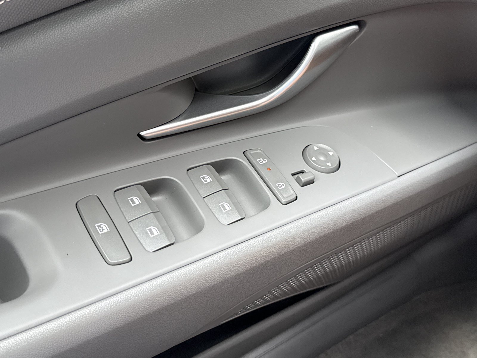 Certified 2026 Hyundai Elantra Sport FWD image 16