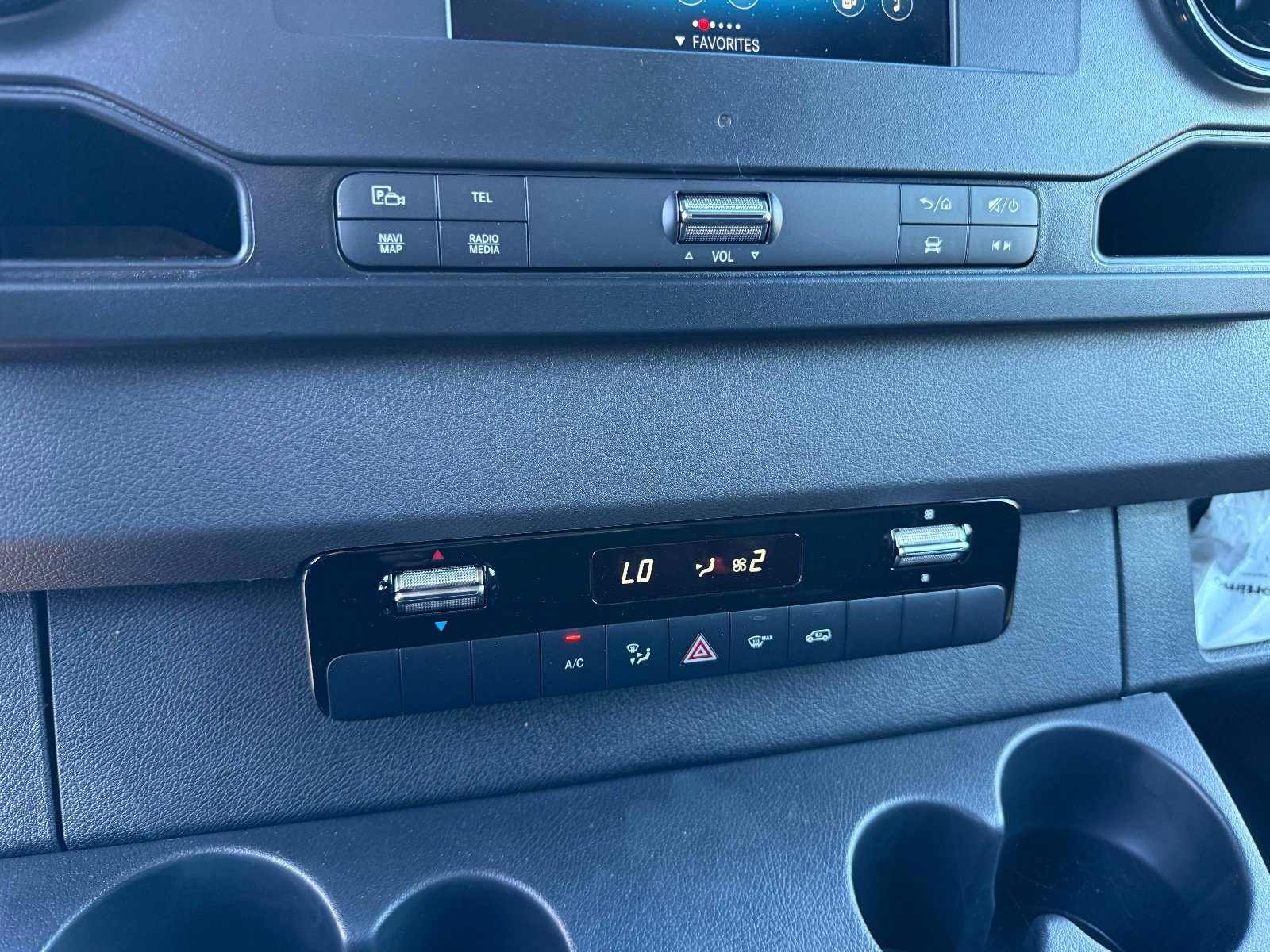 Used 2024 Mercedes-Benz Sprinter 144 Cargo image 26