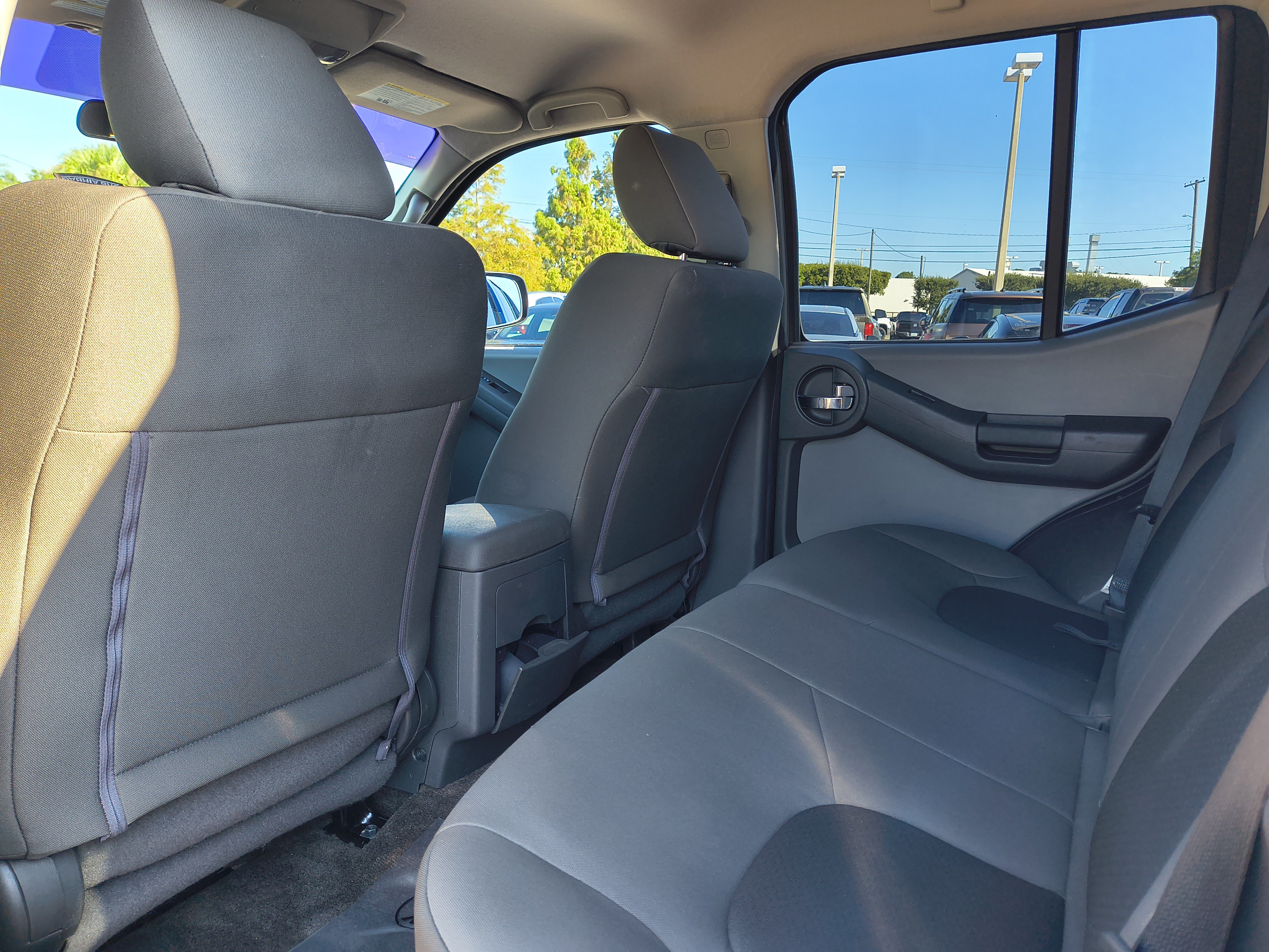 Used 2014 Nissan Xterra S w/ Value Package AWD/4WD image 19