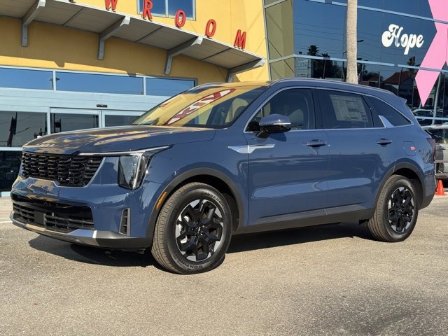 New 2026 Kia Sorento S w/ S Panoramic Sunroof Package