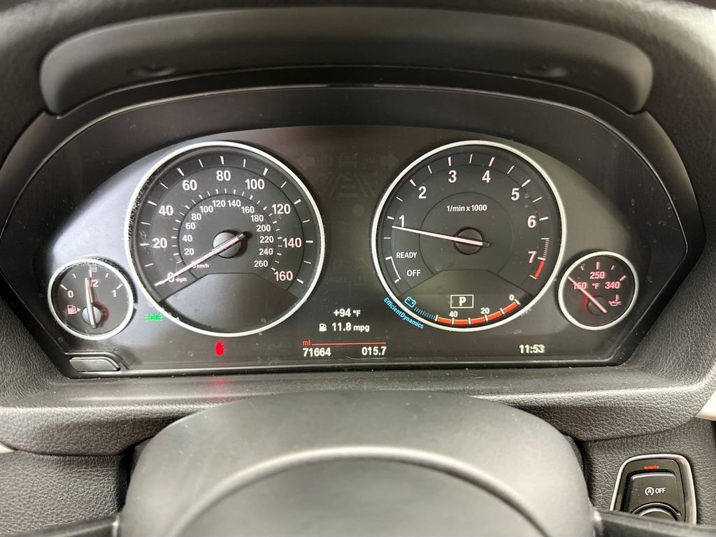 Used 2015 BMW 320i Sedan RWD image 33