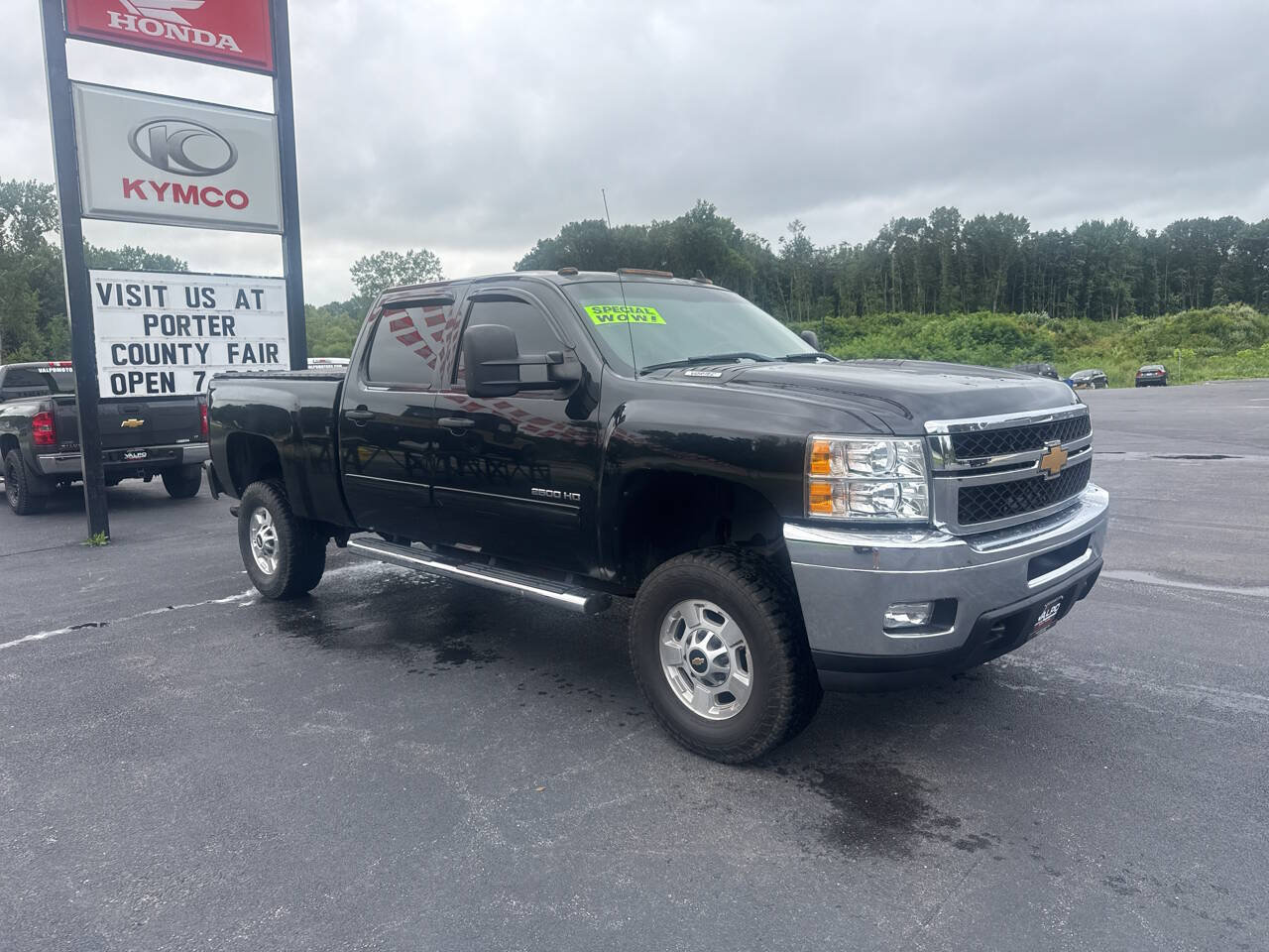 Used 2012 Chevrolet Silverado 2500 LT w/ Interior Plus Package AWD/4WD image 7