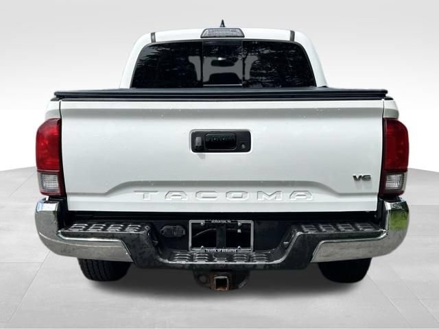 Used 2019 Toyota Tacoma TRD Off-Road AWD/4WD image 4