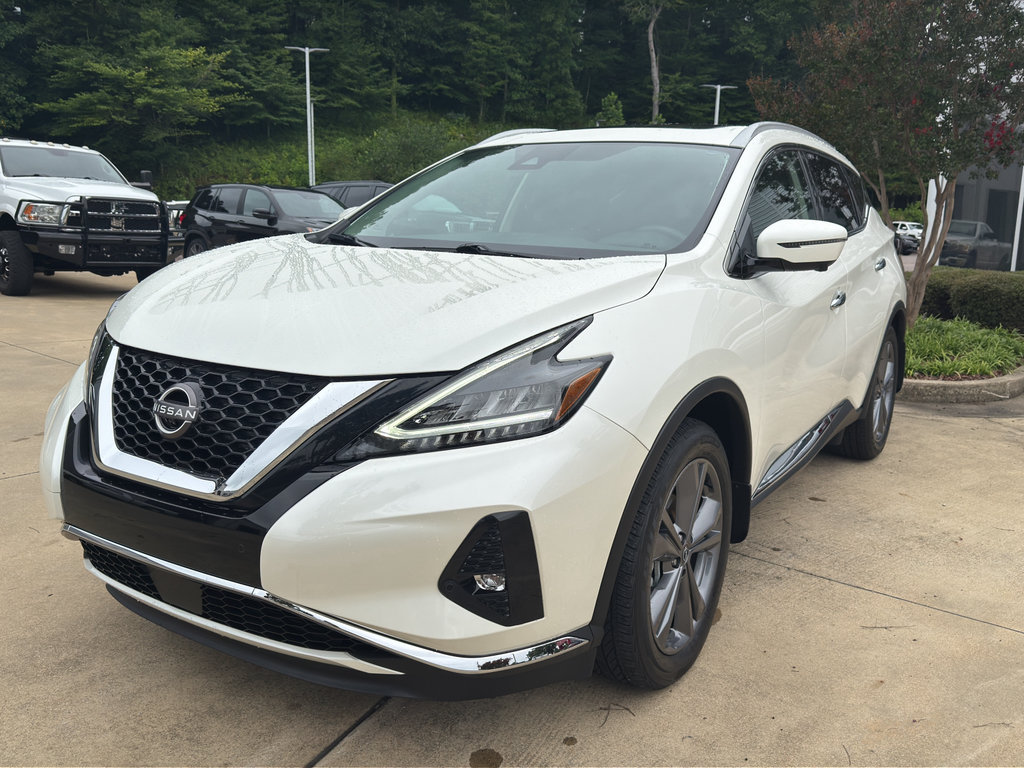 Certified 2024 Nissan Murano Platinum w/ Cargo Package FWD image 7