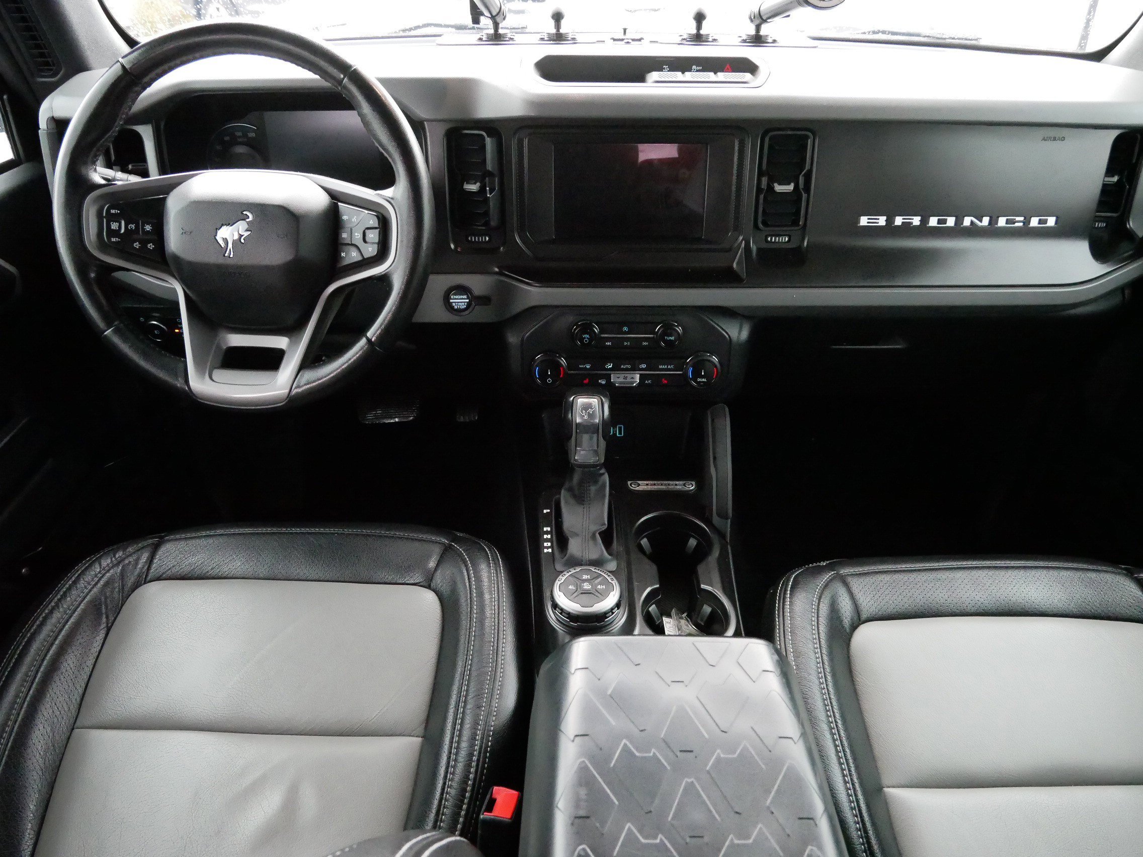 Used 2022 Ford Bronco Big Bend image 10