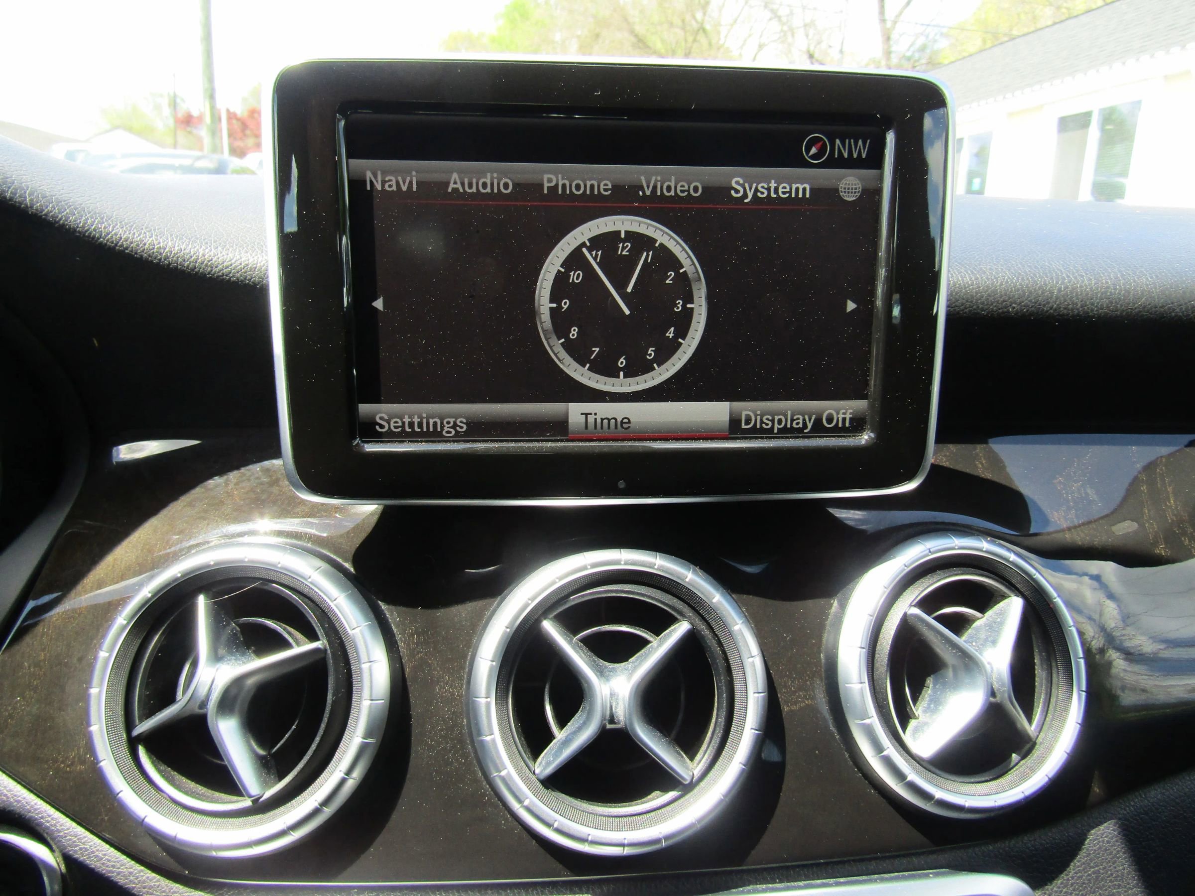 Used 2014 Mercedes-Benz CLA 250 image 19