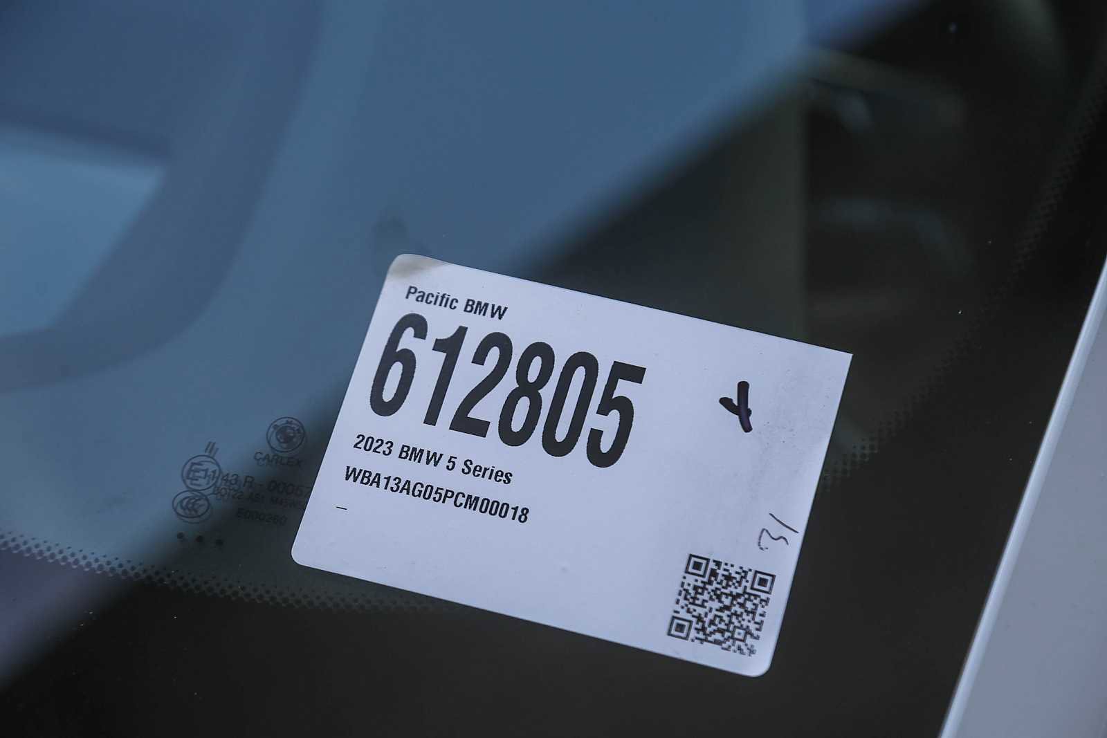 Certified 2023 BMW 530e w/ M Sport Package image 25