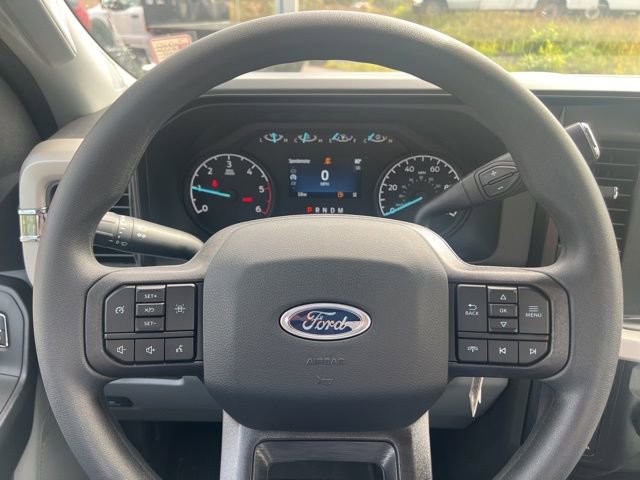 New 2026 Ford F550 4x4 Regular Cab Super Duty image 18