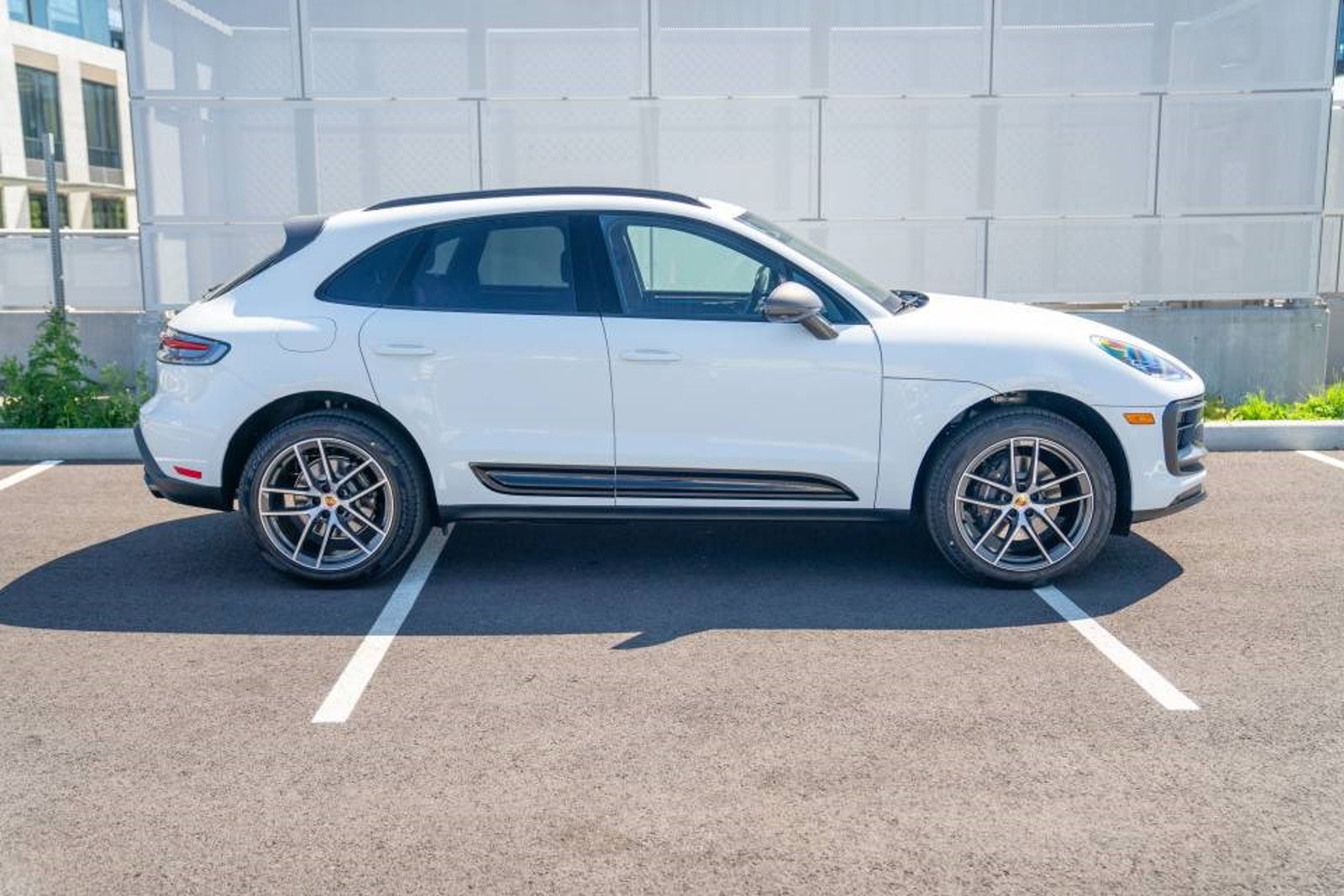 New 2026 Porsche Macan Turbo AWD/4WD image 8