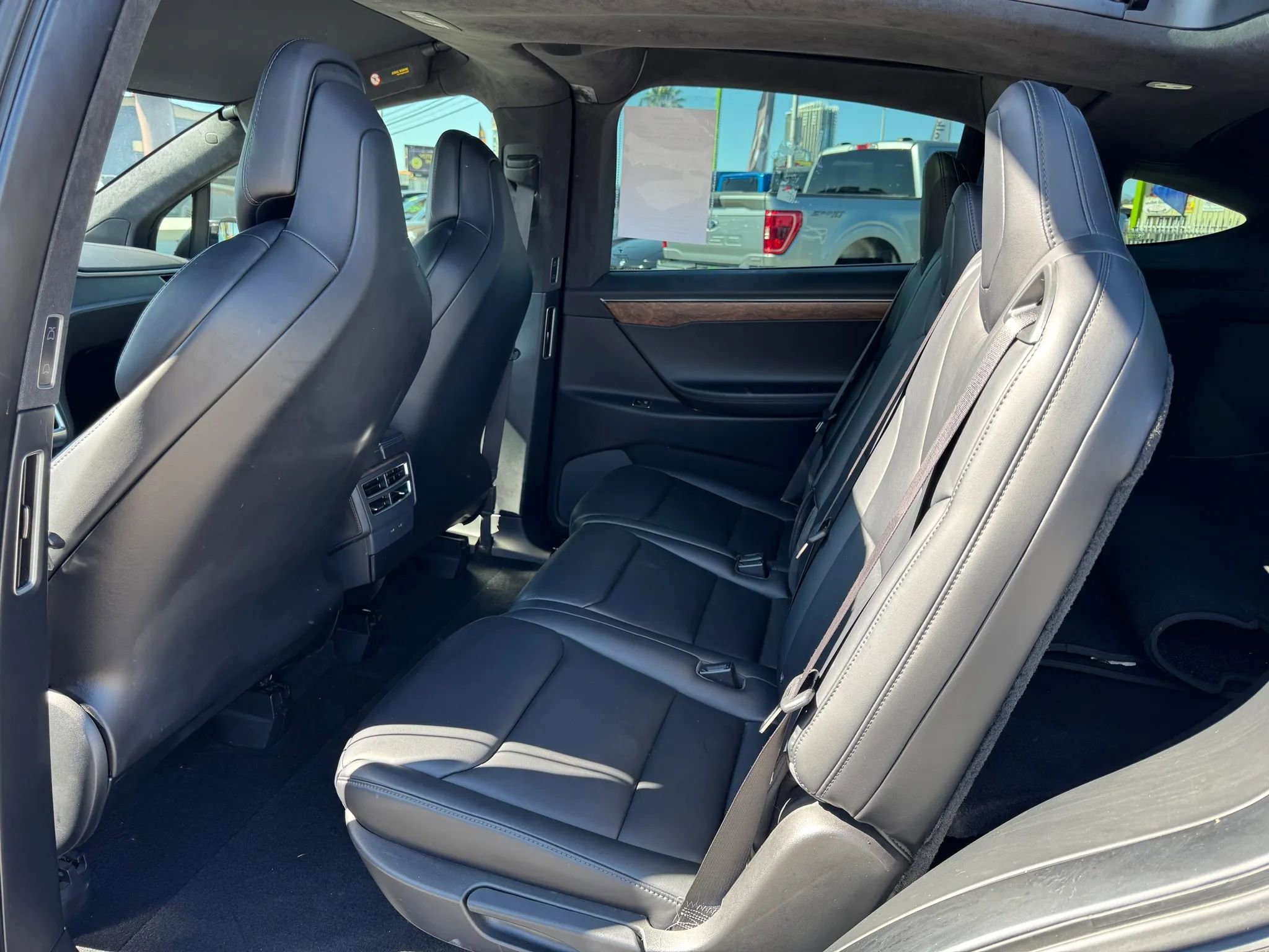 Used 2017 Tesla Model X 100D image 16