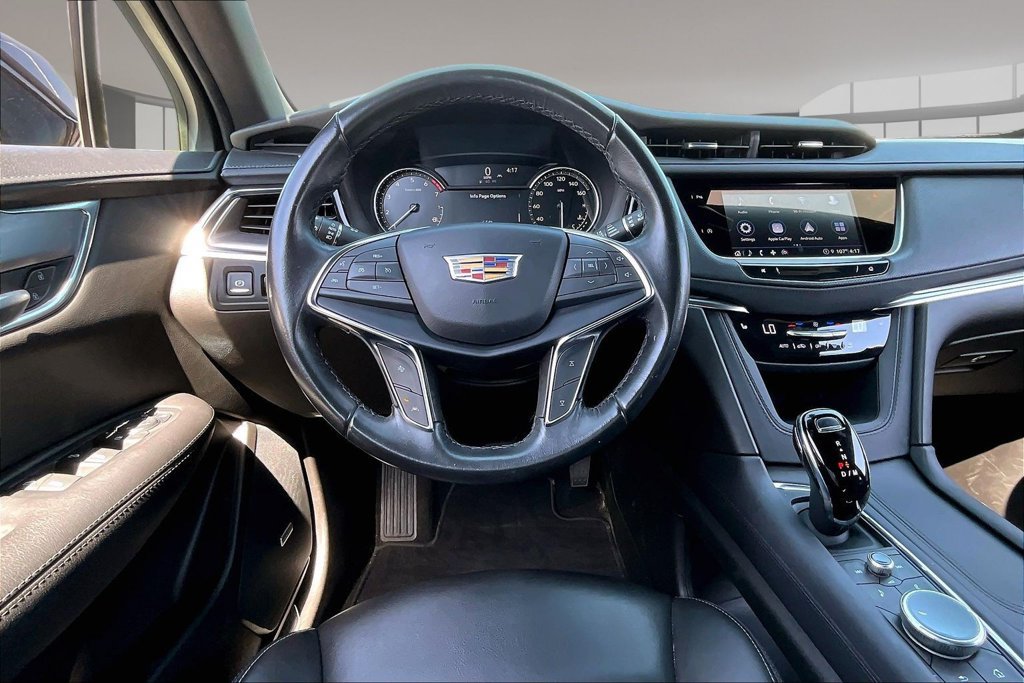 Used 2023 Cadillac XT5 Luxury AWD/4WD image 5