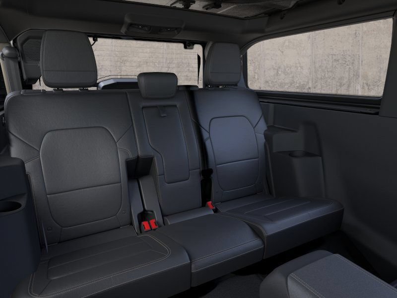 New 2026 Ford Bronco Badlands w/ Black Appearance Package AWD/4WD image 11