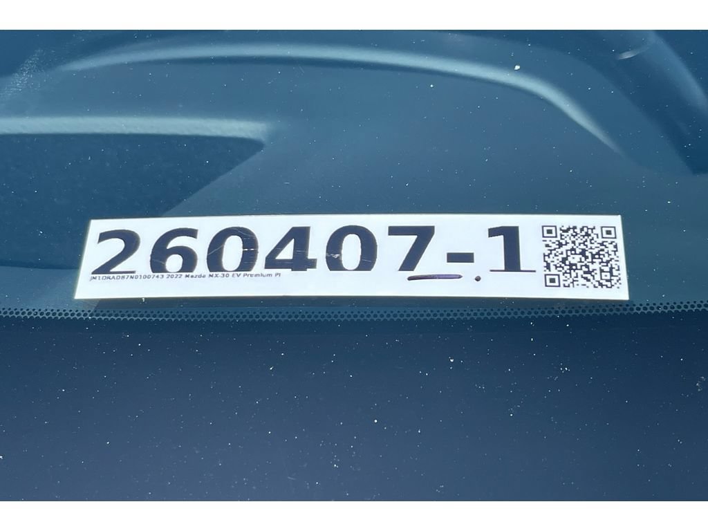 Certified 2022 MAZDA MX-30 Electric w/ Premium Plus Pkg FWD image 55