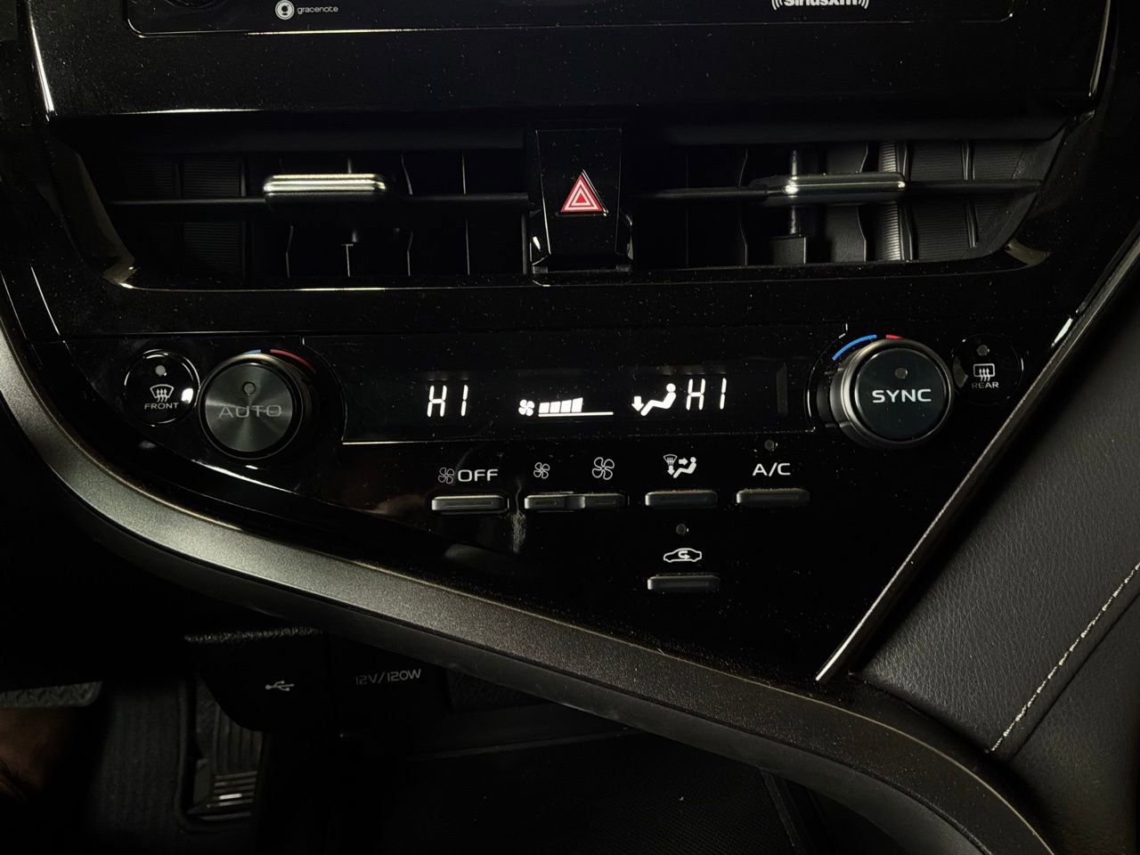 Used 2024 Toyota Camry LE FWD image 25