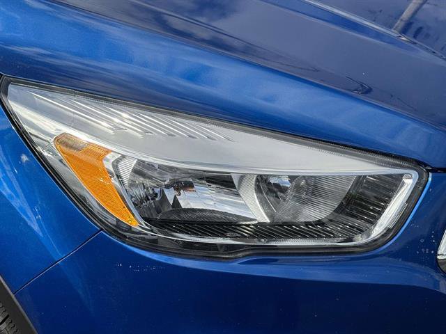 Used 2019 Ford Escape SE image 27