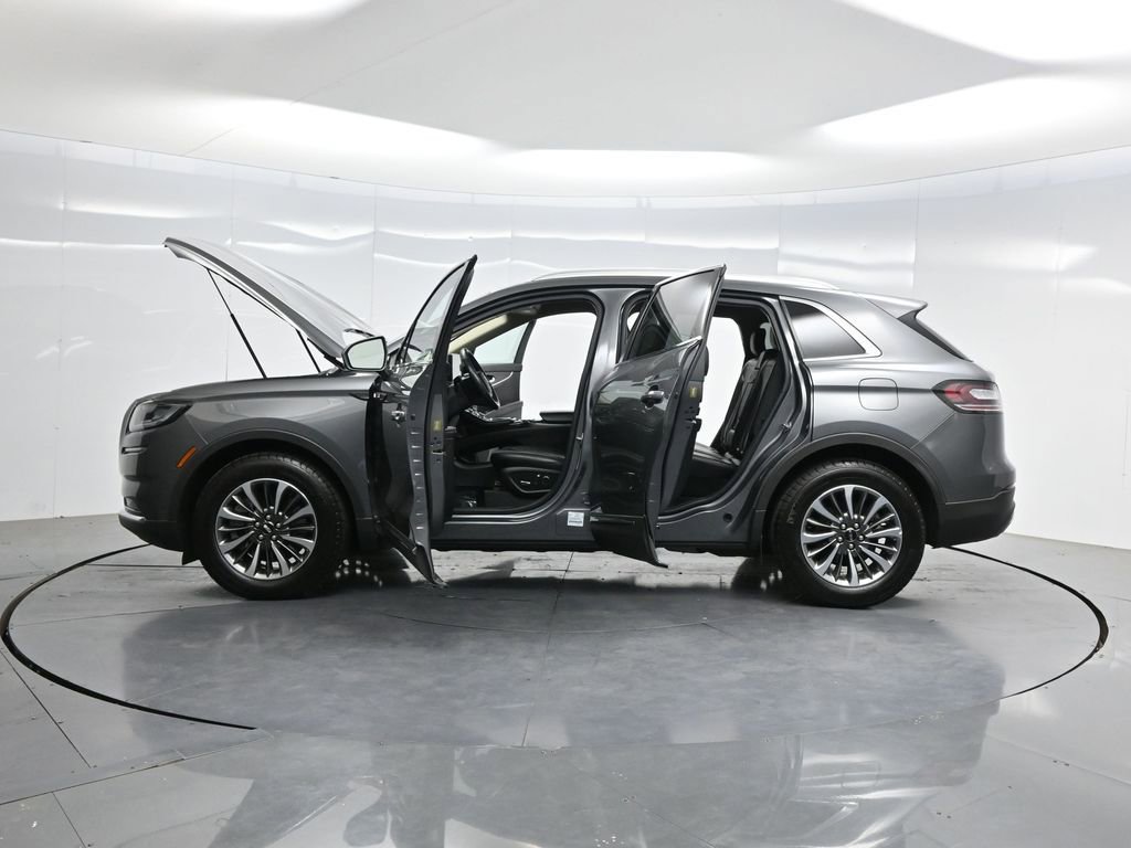 Used 2023 Lincoln Nautilus FWD w/ Premium Package image 47